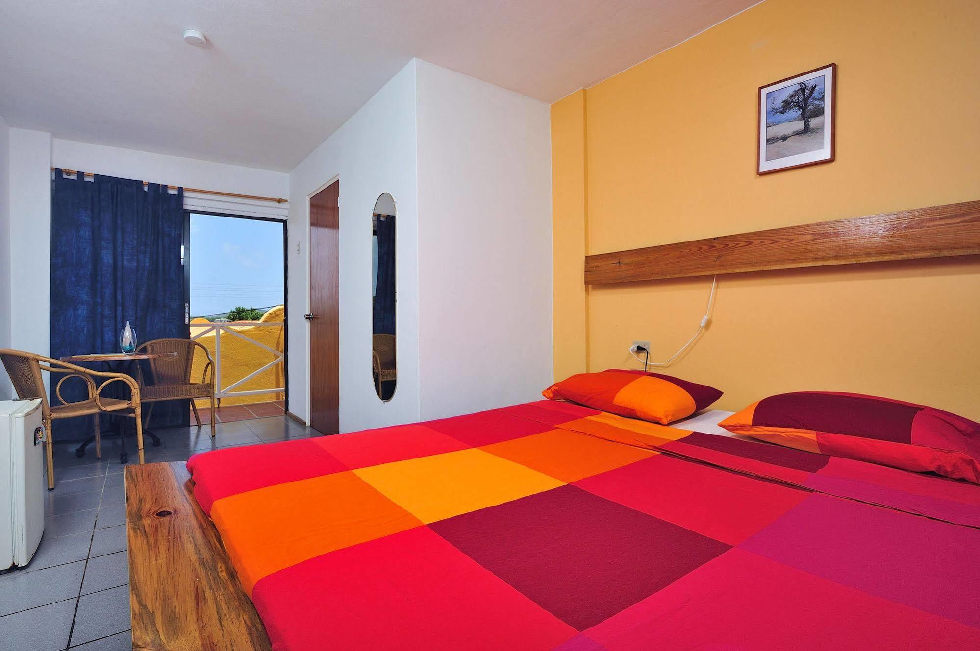 The Dive Hut - Boutique Apartments Playa Exteriör bild