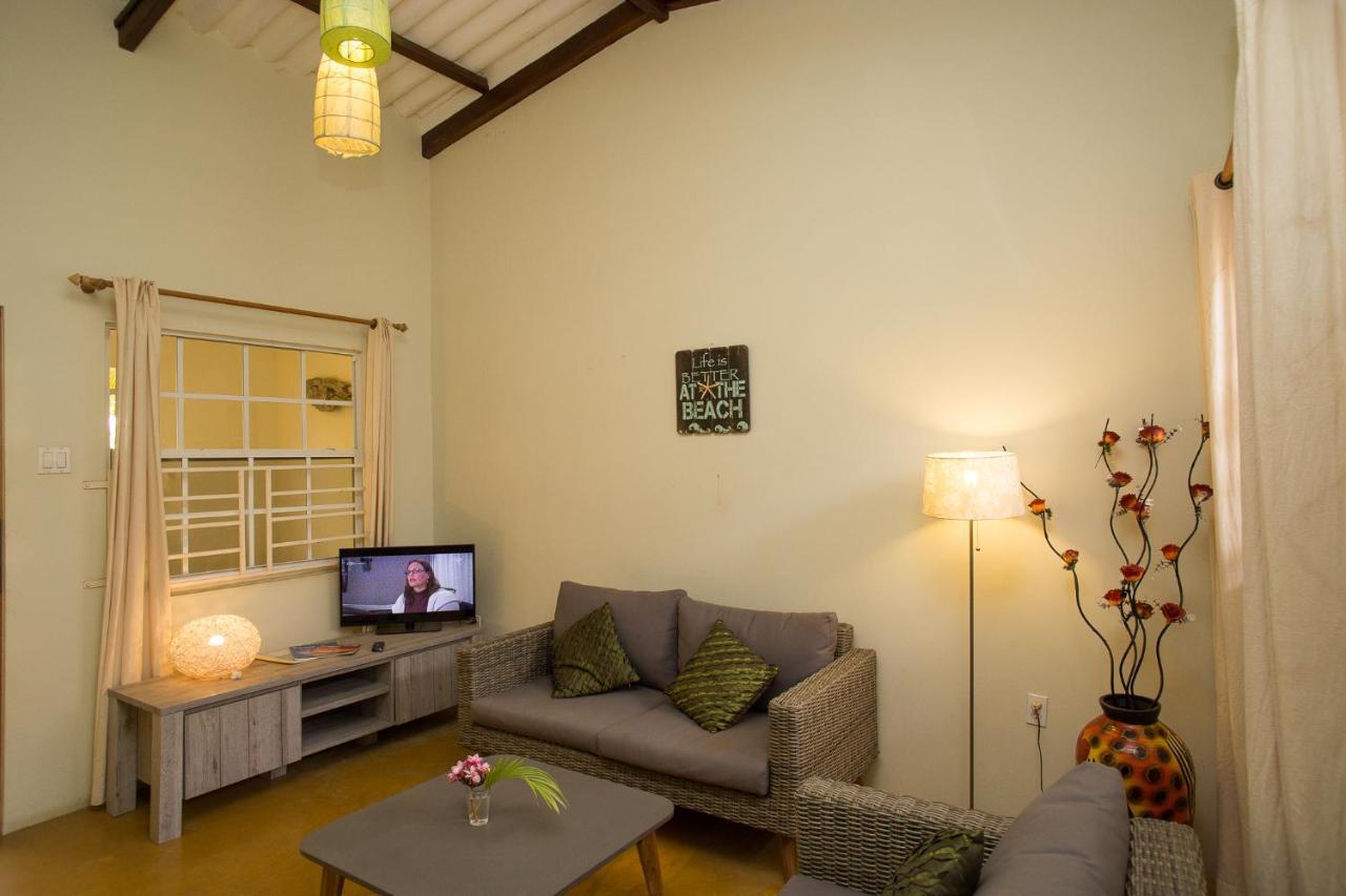 The Dive Hut - Boutique Apartments Playa Exteriör bild
